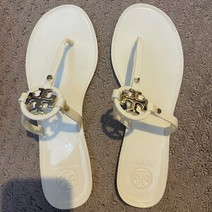 Tory Burch Mini Miller flat jelly thong